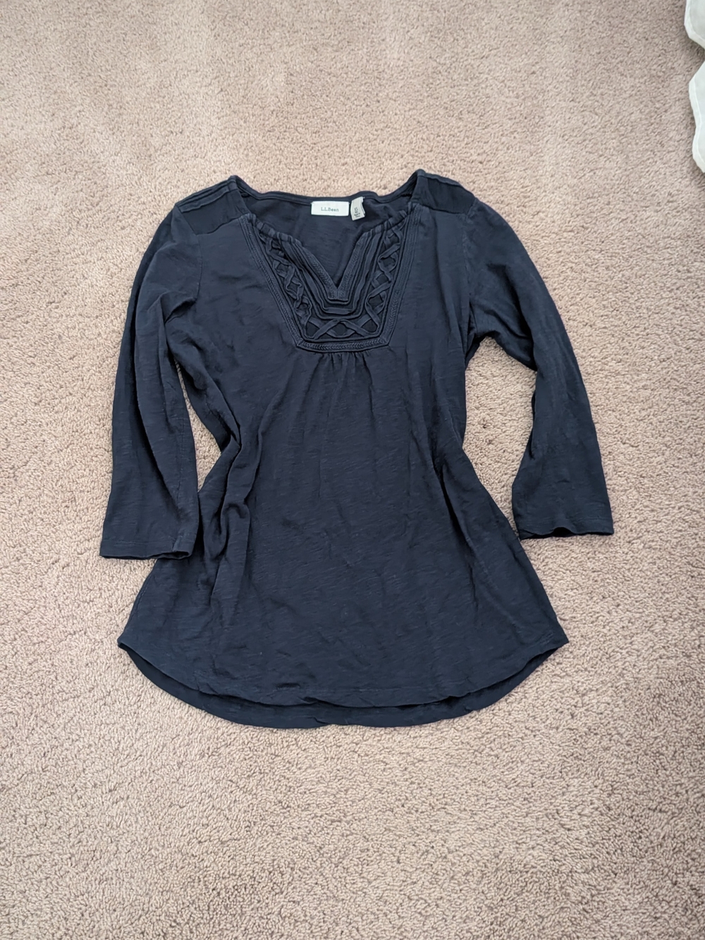 L.L. Bean Embroidered V-Neck Three-Quarter Sleeve Top in Navy